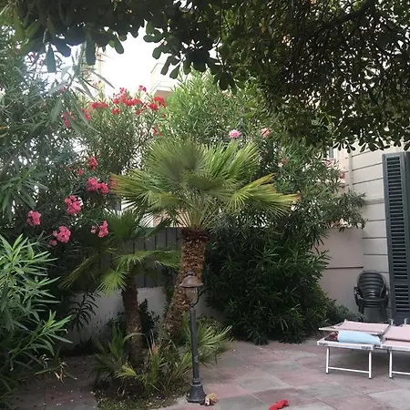 Lägenhet Casa Alma Viareggio